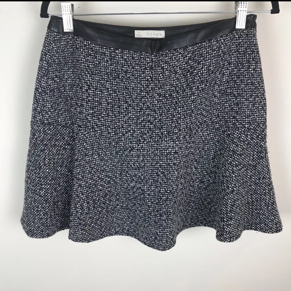 Hinge Women’s Skirt 6 Black White Patterned A Line Flare Knit